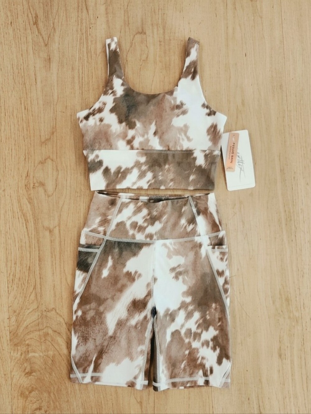 Gottex Studio Peach Skin Cow Print Activewear Set - XS